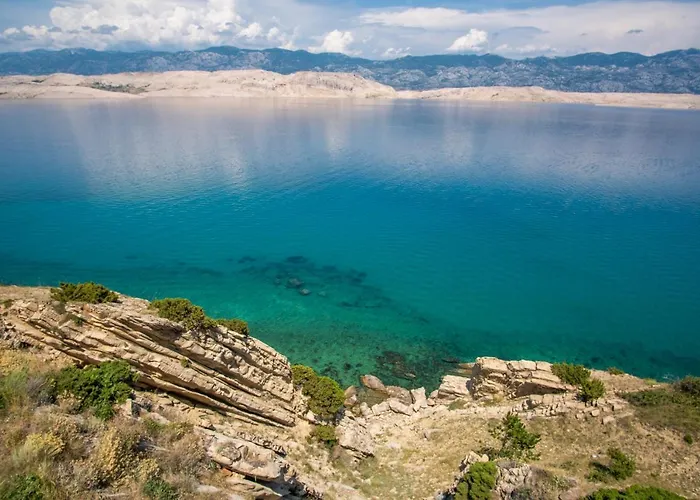 A White Cliffside * Pag Town